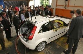 Ford-Werke GmbH: Ford informiert Kfz-Versicherer aus Europa