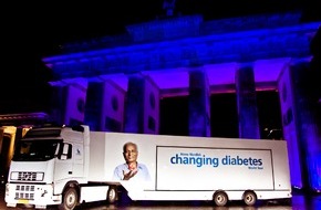 Novo Nordisk Pharma GmbH: "Unite for Diabetes" ließ Brandenburger Tor blau erstrahlen (mit Bild) / Weltdiabetestag in Berlin war ein großer Erfolg