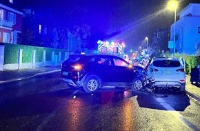 Polizei Rheinisch-Bergischer Kreis: POL-RBK: Bergisch Gladbach - Alkoholisierte Fahrzeugführerin verursacht zwei Verkehrsunfälle mit hohem Sachschaden