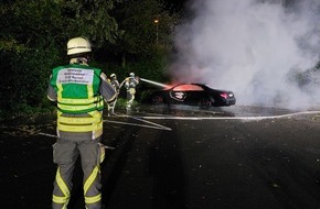 Feuerwehr Bocholt: FW Bocholt: Fahrzeugbrand