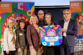 DAK-Gesundheit: Nach Landessieg: Pflegeprojekt aus Niedersachsen gewinnt Sonderpreis bei bundesweitem DAK-Wettbewerb