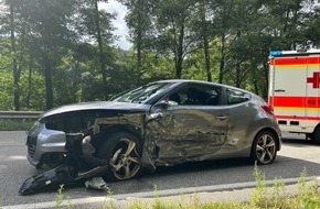 Polizeiinspektion Waldfischbach-Burgalben: POL-PIWFB: B270 - Verkehrsunfall im Begegnungsverkehr