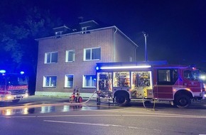 Feuerwehr Dinslaken: FW Dinslaken: Paralleleinsätze in der Nacht für die Feuerwehr