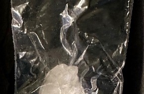 Hauptzollamt Erfurt: HZA-EF: Zoll stellt Drogen sicher / Mann versteckt Crystal in der Unterhose