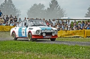 Skoda Auto Deutschland GmbH: Matthias Kahle im Publikumsliebling SKODA 130 RS bei der Rallye Deutschland (FOTO)