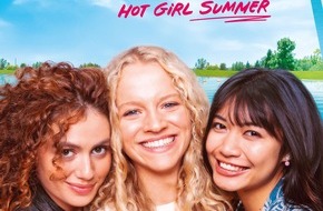 Constantin Film: Freundschaft, Sommer & viele Höhepunkte: MÄDCHEN MÄDCHEN startet am 3. Juli 2025 im Kino / Trailer und Plakat ab sofort verfügbar