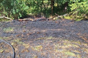Kreisfeuerwehr Rotenburg (W&uuml;mme): FW-ROW: Sieben Feuerwehren l&ouml;schen Fl&auml;chenbrand bei Horstedt
