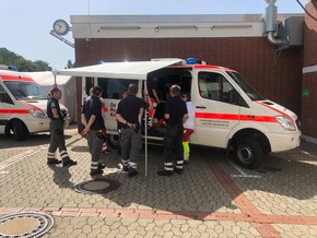 FW Helmstedt: Traumatag 2022 - Feuerwehr und Rettungsdienst üben Zusammenarbeit