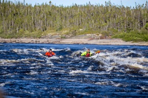 Kajak- und Kanutouren in Québec: Ostkanadische Provinz lädt zu unvergesslichen Wasserabenteuern ein