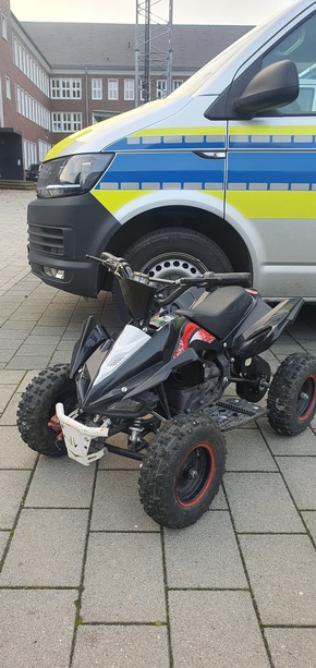 Polizeiinspektion Wilhelmshaven/Friesland: POL-WHV: Polizei stellt Mini-Quad sicher und leitet Verfahren gegen 37-Jährigen ein (mit Bild)