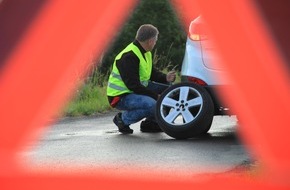 Polizeiinspektion Hameln-Pyrmont/Holzminden: POL-HM: Mitführpflicht einer Warnweste in Kraftfahrzeugen