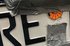 Polizeipräsidium Recklinghausen: POL-RE: Recklinghausen: Kreatives Nummernschild - Anzeige