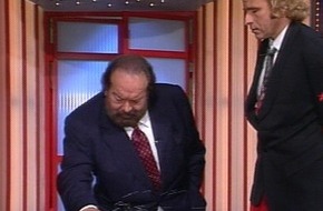 TELE 5: Die Frauenprobleme von Omar Sharif, Charlie Sheens scharfe Russin und Bud Spencers Hammerschlag // 'Gottschalks Classics', Mo., 14.12. und Di., 15.12., 20.00 Uhr auf Tele 5