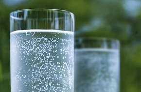 Informationszentrale Deutsches Mineralwasser: Einfach genial! / Was Mineralwasser alles kann