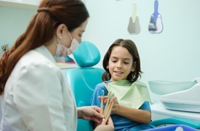 FDI World Dental Federation: FDI World Dental Federation veröffentlicht gemeinsame Erklärung zur nachhaltigen Mundgesundheit und ebnet damit den Weg für einen Verhaltenskodex der Branche