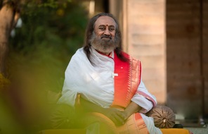 Art of Living Germany e.V.: Friedensbotschafter Sri Sri Ravi Shankar startet globale Initiative „I Stand For Peace“ – Launch in Berlin