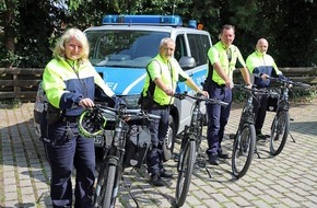 Kreispolizeibehörde Unna: POL-UN: Kreis Unna - Mit neuer Power auf die Straße - die Pedelec-Flotte der KPB Unna wurde erweitert