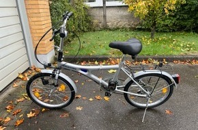 Polizei Lippe: POL-LIP: Lemgo. Klappfahrrad auf Friedhof gefunden - Polizei sucht Eigentümer.