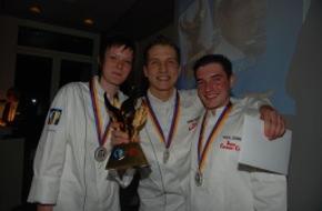 Schweizer Kochverband: Thomas Bissegger Koch im UBStairs Restaurant in Zürich gewinnt den Swiss Culinary Cup 2009
