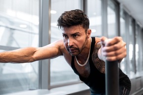 Mit Undercut oder als Man Bun: Selbstbewusste Styles mit Zweithaar