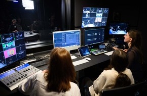 dpa Deutsche Presse-Agentur GmbH: dpa-Newscamp begeistert Berliner Schülerinnen und Schüler für Journalismus und das Entlarven von Desinformation