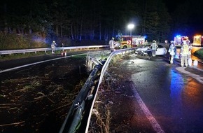 Feuerwehr Ratingen: FW Ratingen: Verkehrsunfall auf der Autobahn BAB 524