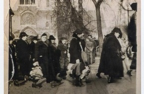 MDR Mitteldeutscher Rundfunk: MDR er&ouml;ffnet Wanderausstellung &bdquo;Festgehalten &ndash; Verschleppt aus Deutschland 1938&ndash;1945&ldquo;