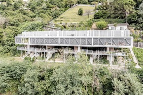 Medienmitteilung Griesser: Solozip im Wohnbau «D-Vision» - energieautarkes Wohnen mit Panoramablick