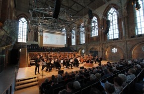 Polizeipräsidium Neubrandenburg: POL-NB: 27. Benefizkonzert mit mehr Spenden und vielen Geigen