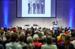 Deutsche Rheuma-Liga Bundesverband e.V.: Infotag Arthrose auf dem DKOU am 23.10.2026/ Gelenkschmerzen im Alter: Was heute bei Arthrose m&ouml;glich ist