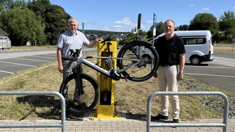 ADAC Hessen-Thüringen e.V.: Neue ADAC Radservice-Station am Aartalsee / Schnelle Hilfe bei Fahrradpannen