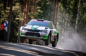 Skoda Auto Deutschland GmbH: Rallye Schweden: SKODA und Kalle Rovanperä kämpfen um Tabellenführung in der WRC 2 Pro-Kategorie