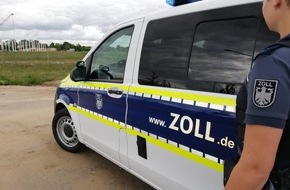 Hauptzollamt Bremen: HZA-HB: Bremen und Bremerhaven: Zoll nimmt Paketdienstleister ins Visier Bundesweite Schwerpunktprüfung gegen Schwarzarbeit und illegale Beschäftigung