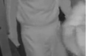 Polizeiinspektion Hildesheim: POL-HI: Gemeinsame Pressemeldung von Staatsanwaltschaft und Polizei - &Ouml;ffentlichkeitsfahndung nach &Uuml;berfall auf Wettb&uuml;ro in Sarstedt