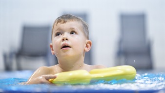 DLRG - Deutsche Lebens-Rettungs-Gesellschaft: Offener Brief an Bund und Länder: DLRG fordert Schwimmbäder für Ausbildung so lange wie möglich geöffnet zu halten