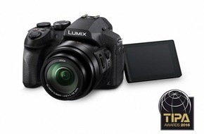 Panasonic Deutschland: Drei TIPA Awards für Panasonic / Der Fotopresse-Verband TIPA würdigt Panasonic mit den Auszeichnungen "Beste Superzoom Kamera", "Bestes CSC- Einstiegsobjektiv" und "Bester Camcorder"