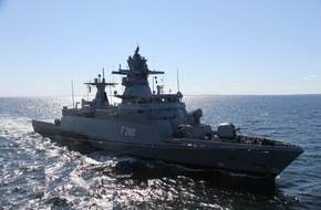 Presse- und Informationszentrum Marine: Korvette "Braunschweig" läuft zum UNIFIL-Einsatz aus - 
Einsatzdauer: circa 1 Jahr