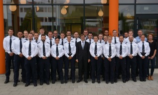Polizei Mönchengladbach: POL-MG: 24 neuen Kolleginnen und Kollegen für das Polizeipräsidium