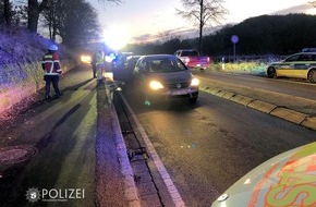 Polizeipräsidium Westpfalz: POL-PPWP: Unfall sorgt für Behinderungen