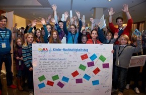 KiKA - Der Kinderkanal ARD/ZDF: "Die Zukunft geht uns alle an!" / 60 Kinder übergeben Deklaration mit ihren Wünschen und Forderungen für die Zukunft (mit Bild)