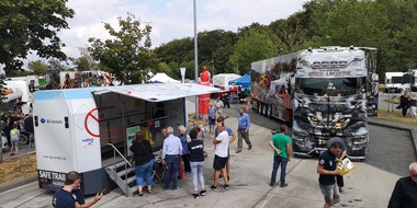 Polizeiinspektion Rotenburg: POL-ROW: Fernfahrerstammtisch der Polizeidirektion Lüneburg veranstaltet alljährlichen Verkehrssicherheitstag an der A1