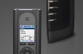 AVM GmbH: AVM FRITZ! Mini / Neu: FRITZ! Mini legt Telefon und Musik in eine Hand / Zuhause Gespräche, Audios und Online-Infos kabellos empfangen