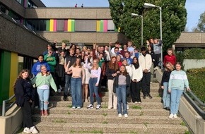 Polizeiinspektion Goslar: POL-GS: 53 neue Teen-Scouts für vier Schulen ausgebildet / Jugendliche helfen Jugendlichen und machen so den Schulalltag etwas besser