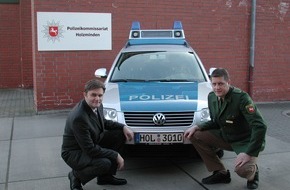 Polizeiinspektion Hameln-Pyrmont/Holzminden: POL-HOL: Was lange währt wird gut: Ein Stück Identifikation kehrt zurück - Die letzten drei Funkstreifenwagen erhielten HOL-Kennzeichen zurück -