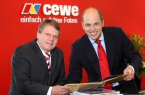 CEWE Stiftung & Co. KGaA: Finalplatz für CEWE COLOR beim Marken-Award 2010 (mit Bild) / Das CEWE FOTOBUCH gehört mit zu den Besten Neuen Marken