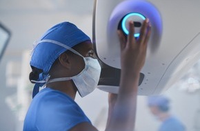 Intuitive Surgical Deutschland GmbH: Da&acirc;&macr;Vinci&acirc;&macr;5 ottiene la marcatura CE per la cardiochirurgia