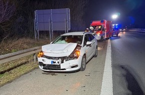 Feuerwehr Sprockhövel: FW-EN: 2 PKW verunfallen auf Autobahn