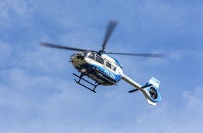 Polizei Mettmann: POL-ME: Polizei fahndete per Hubschrauber nach flüchtigen Einbrechern - Haan - 2209113