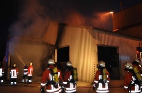 Polizeiinspektion Nienburg / Schaumburg: POL-NI: Brand einer Halle bei Glasrecycling