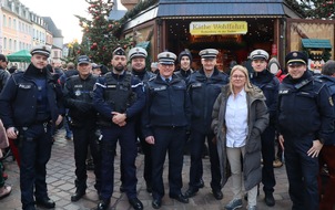 Polizeipräsidium Trier: POL-PPTR: Internationale Streife beim Trierer Weihnachtsmarkt unterwegs